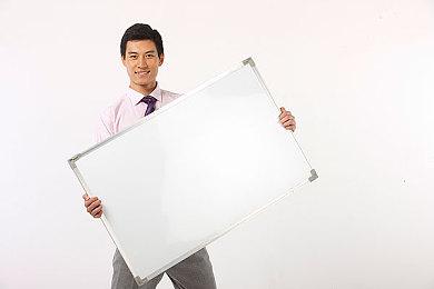 KK官方对战平台万圣节狂欢开启！K妹邀你畅玩RPG领好礼！